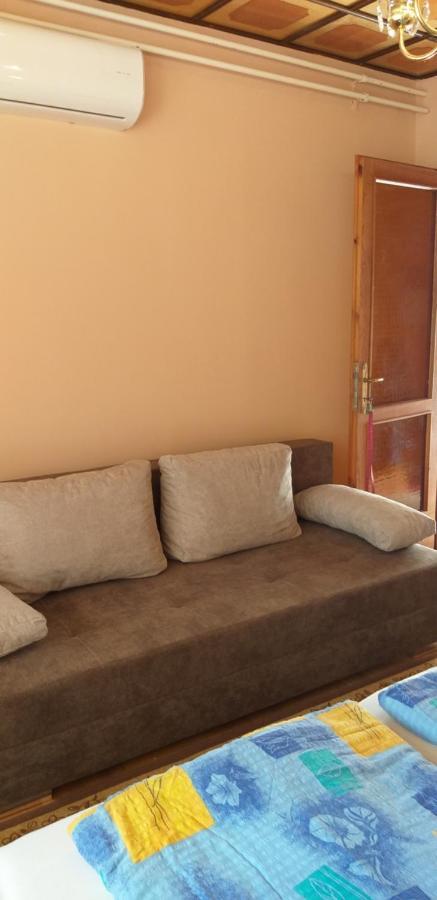 Rona Vendeghaz Hotel Hajduszoboszlo Bagian luar foto